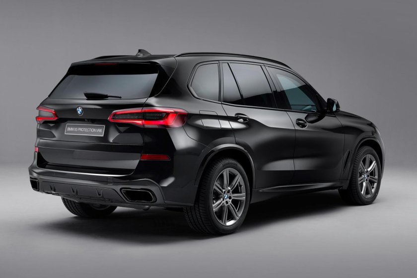 Бронированный БМВ