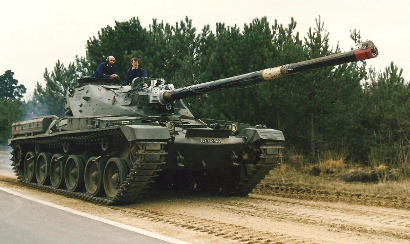 Танк Чифтен