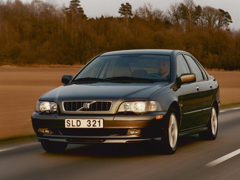 Volvo s40 i