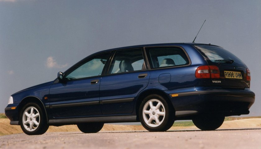 Volvo v40 1997