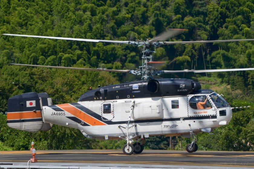 Ка 32 в Японии