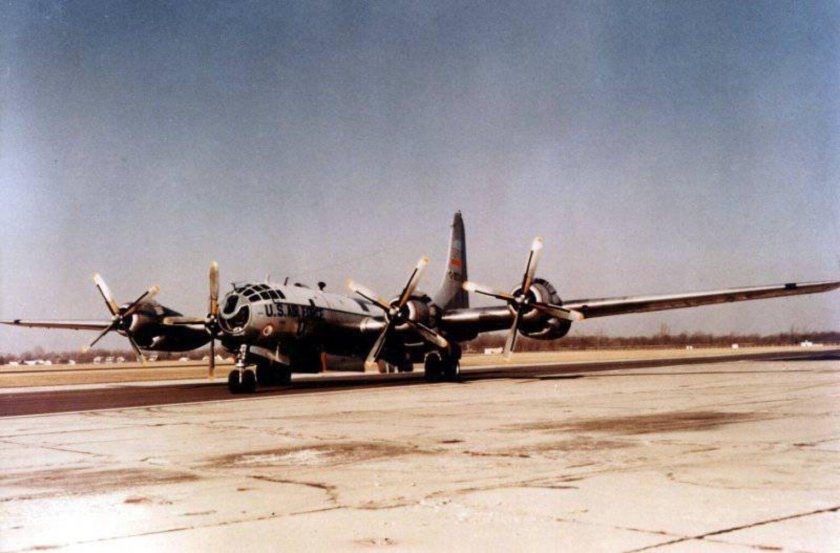 Boeing b-50 superfortress