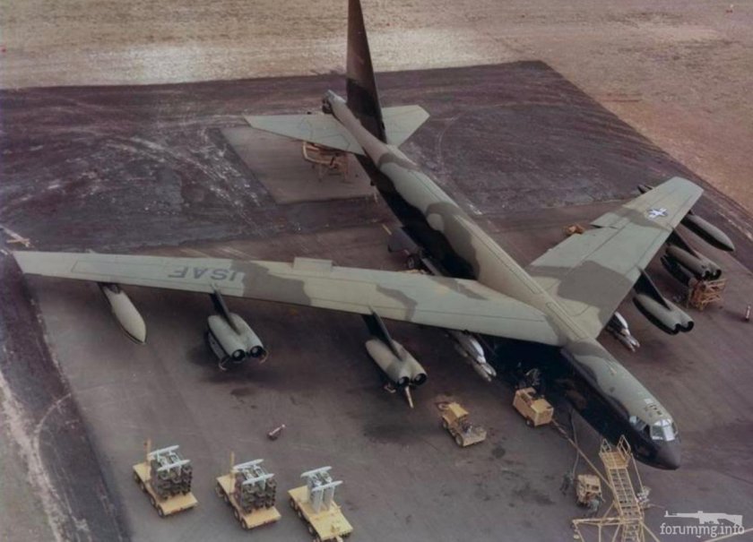 B 52 бомбардировщик во Вьетнаме