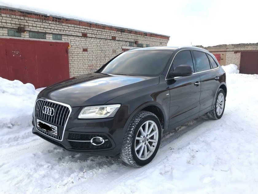 Audi q5 черная
