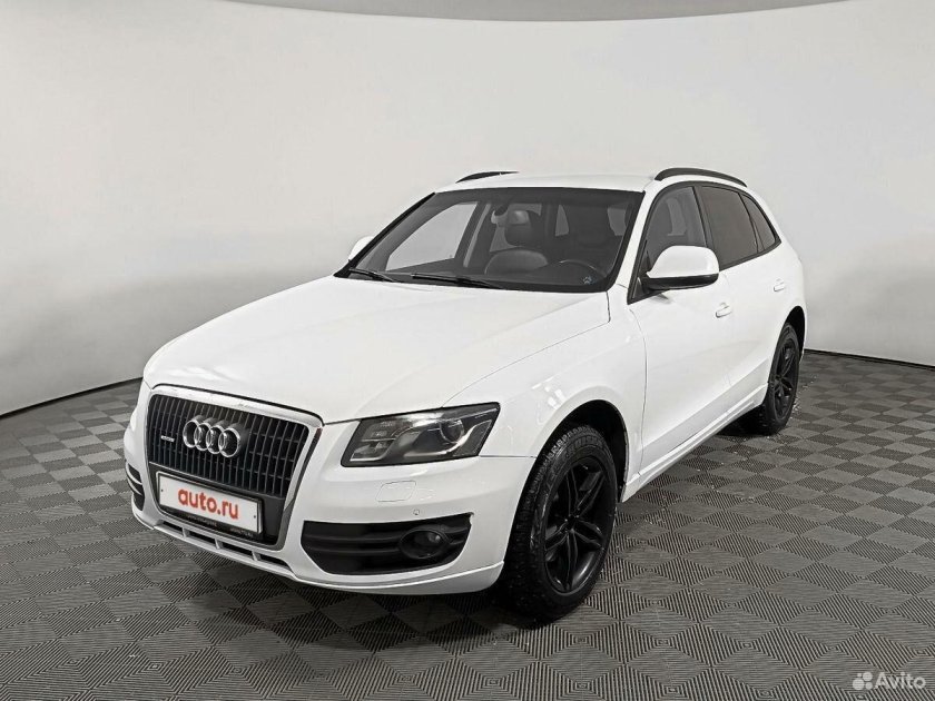 Белый Audi q5 i (8r) Рестайлинг 2.0 at (225 л.с.) 4wd с пробегом
