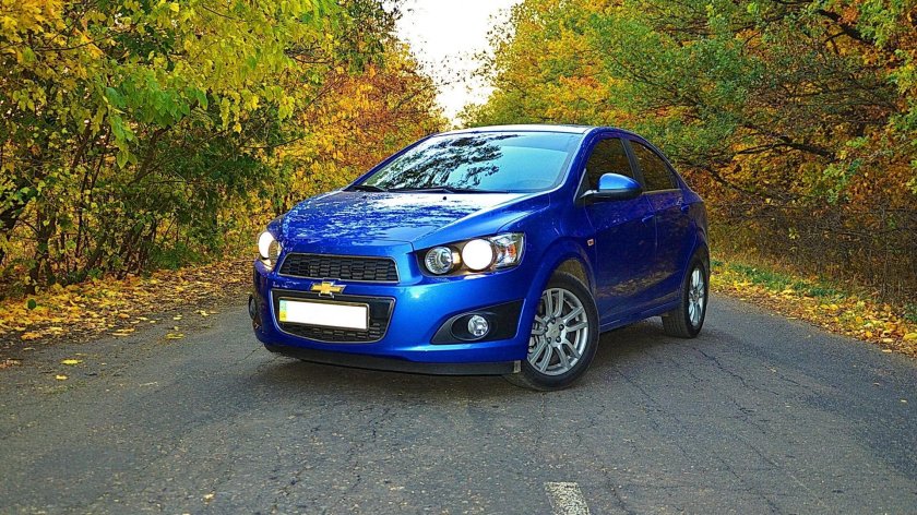 Шевроле Авео т300 синий