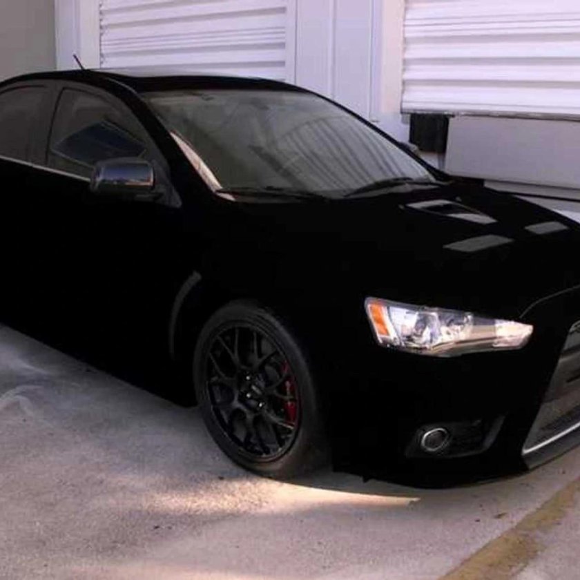 Mitsubishi Lancer 10 Black