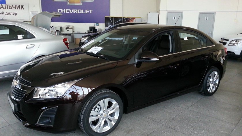 Шевроле Круз коричневый металлик