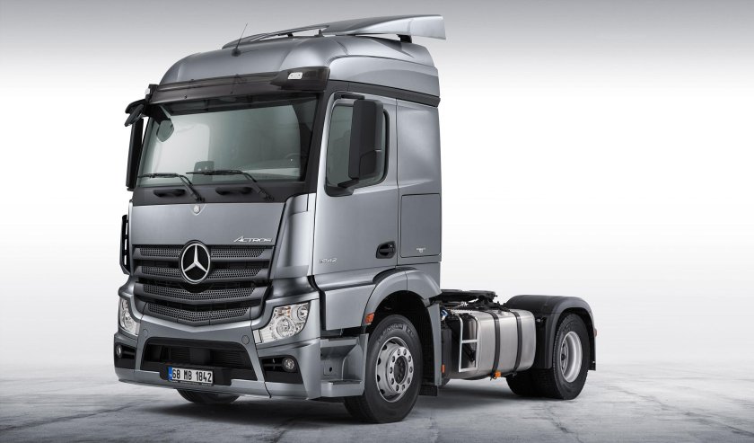 Мерседес Актрос 1842