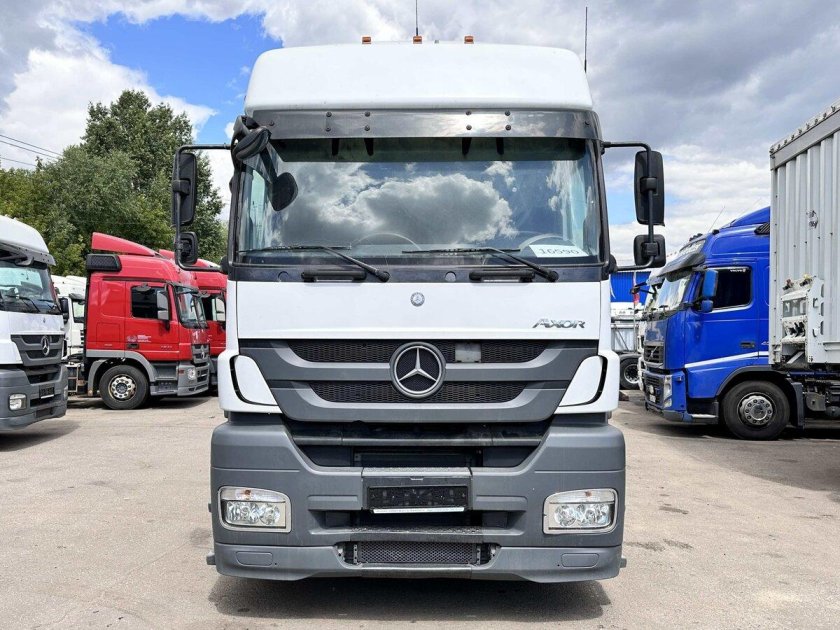 Мерседес актрос 1844 2018 года