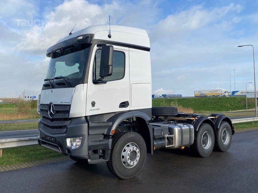Mercedes Benz Actros 6x4