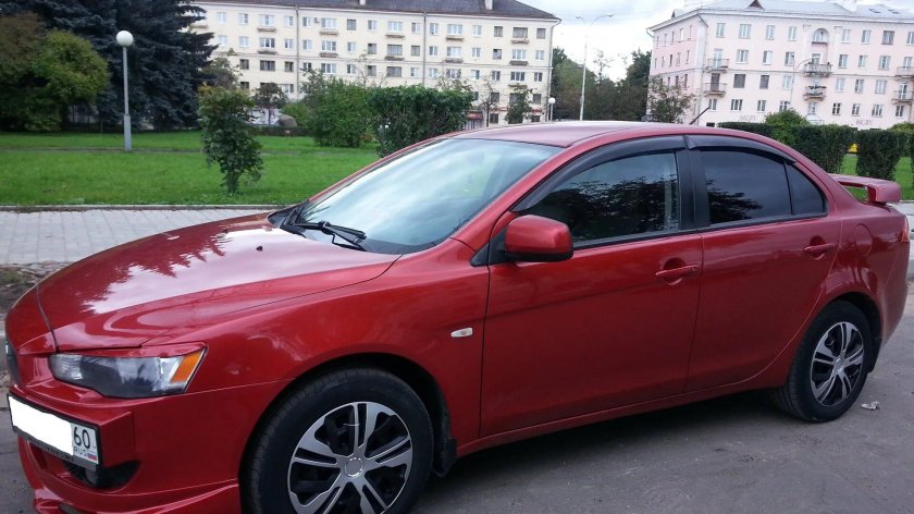 Митсубиси Лансер 10 2008г