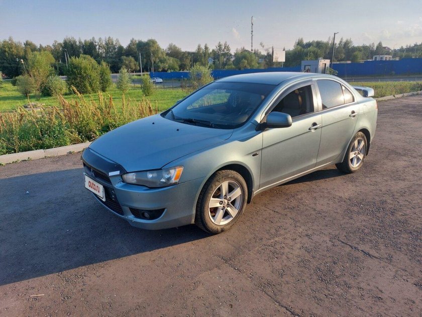 Лансер 10 серый