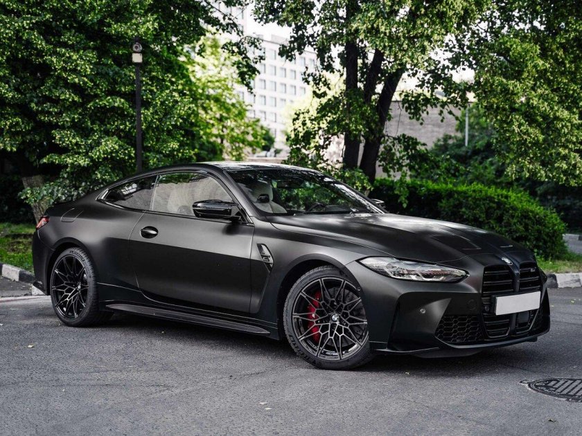 Bmw m 4 черная
