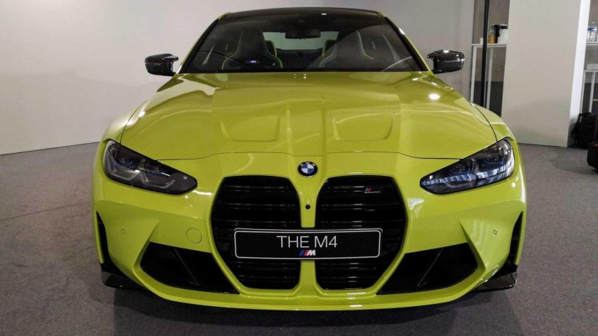 BMW m4 Competition изумруд