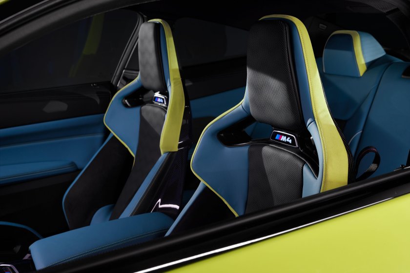 BMW m4 Competition 2021 салон