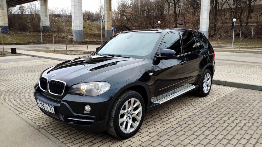 BMW x5 2009 года