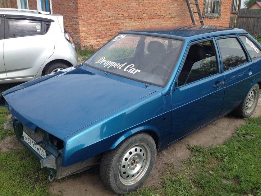 ВАЗ 2109 цвет Лагуна