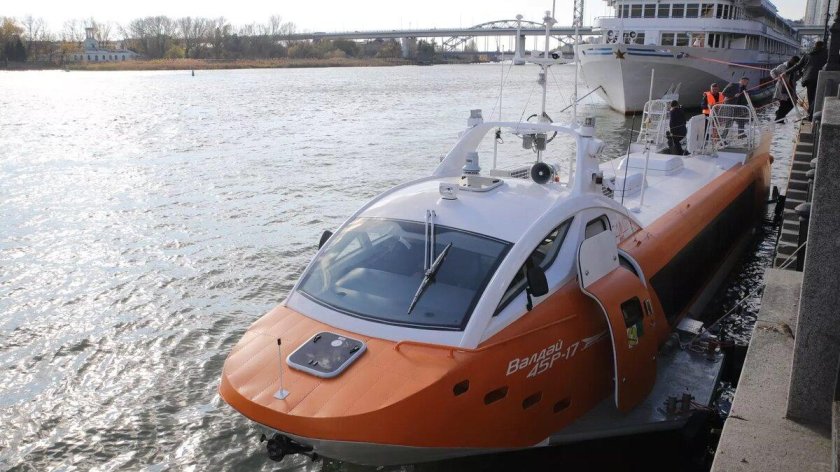 Валдай скоростной теплоход