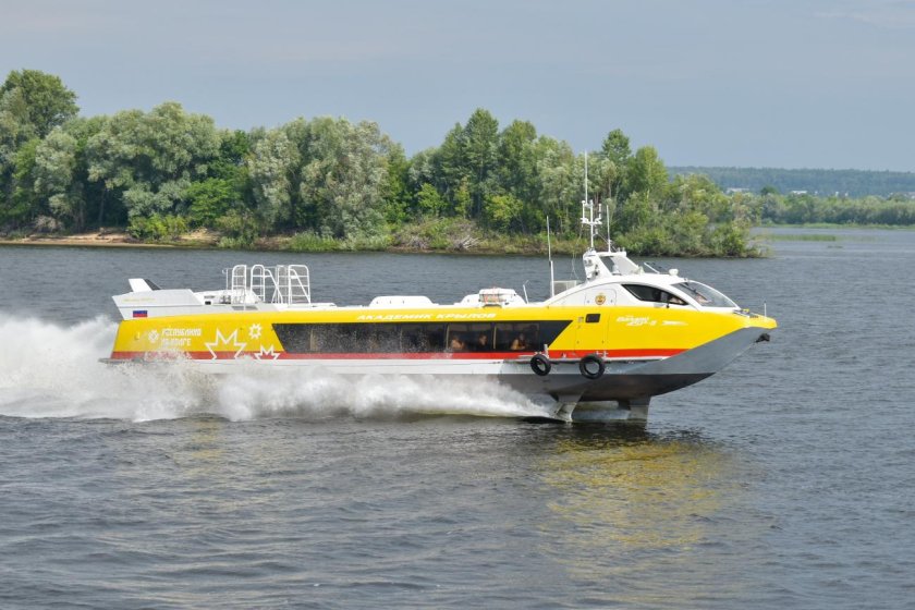 Теплоход Валдай 45р