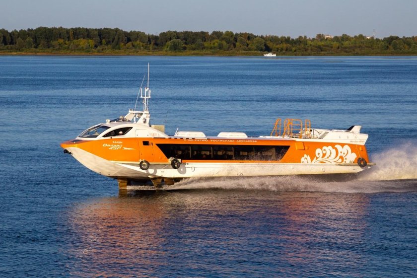 Теплоход Валдай 45р