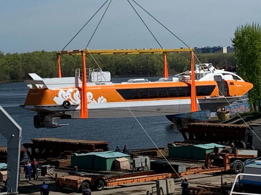 Подводных крыльях "Валдай 45р"