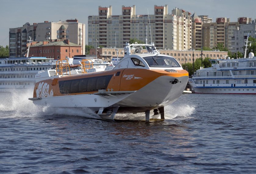 Подводных крыльях "Валдай 45р"