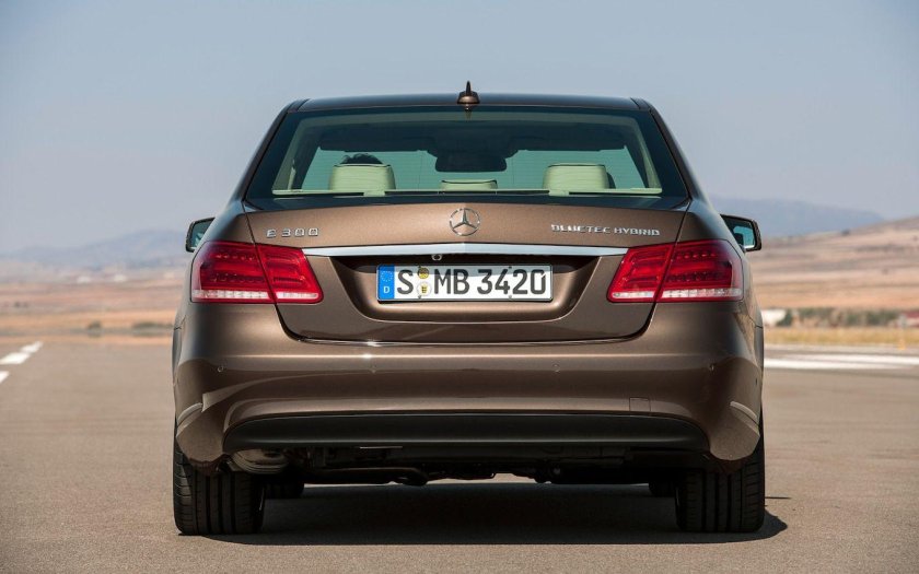 Mercedes Benz e class w212