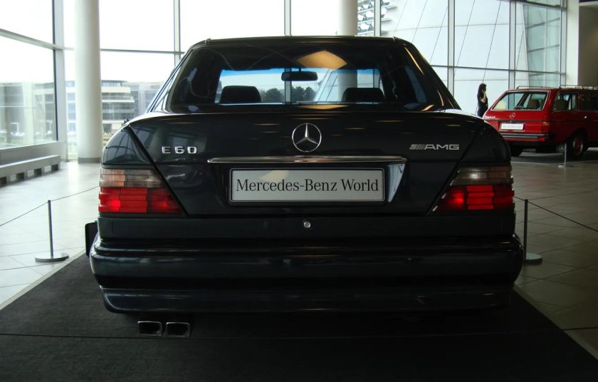 Mercedes w124 e60 AMG