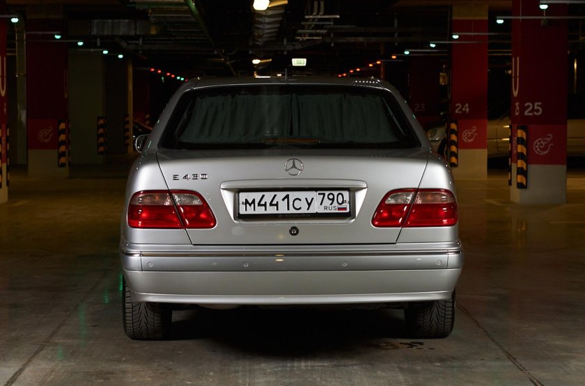 Changan Uni-k сзади