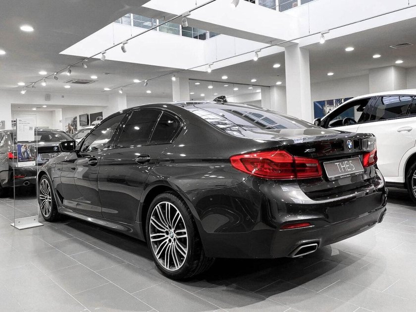 Бмв 5 серии f 10