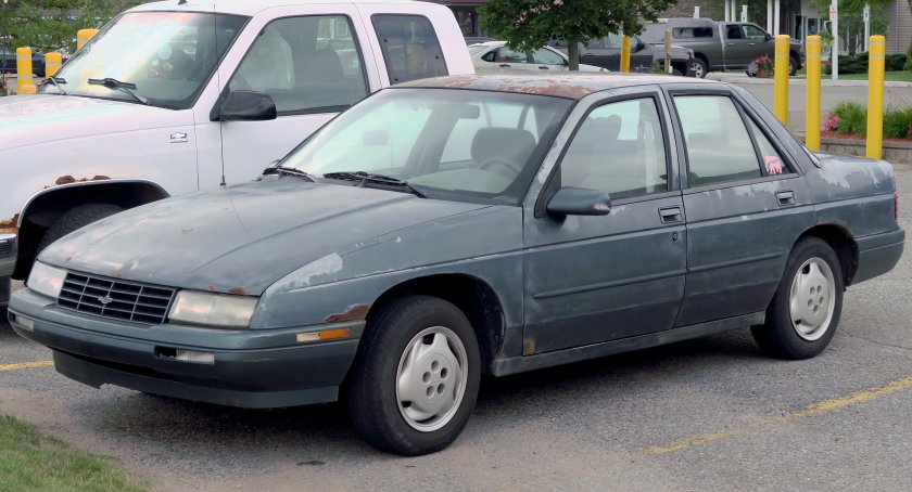 Chevrolet Corsica, 1990