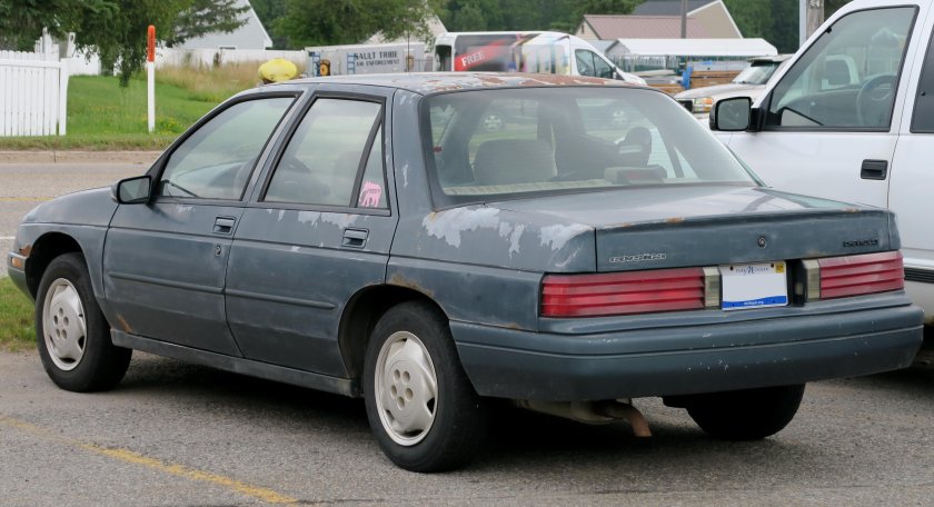 Chevrolet Corsica, 1990