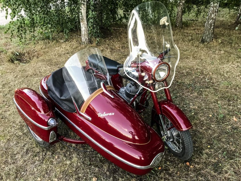 Мотоцикл Ява 350 старушка