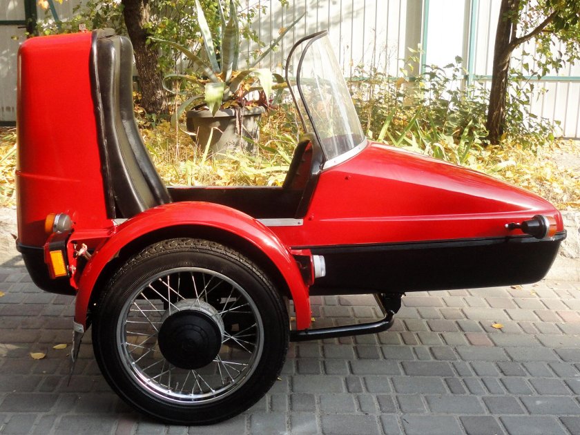 Коляска Ява велорекс 700