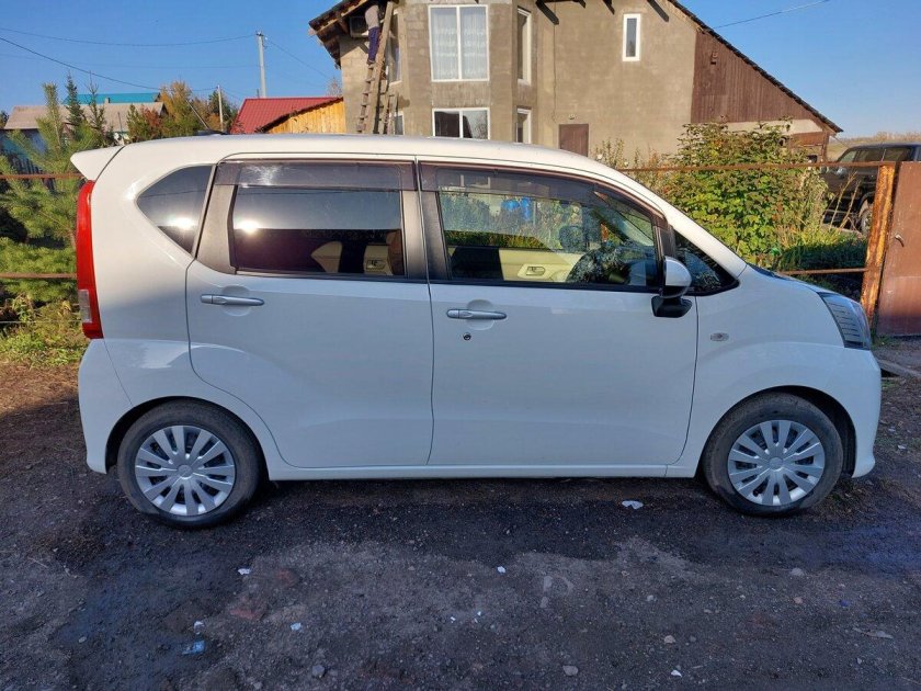 Daihatsu move la150