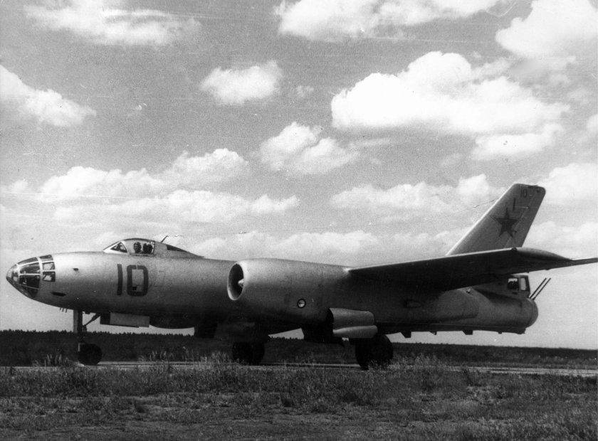 Ил 28 бомбардировщик