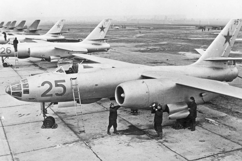 Ил-28 реактивный самолёт