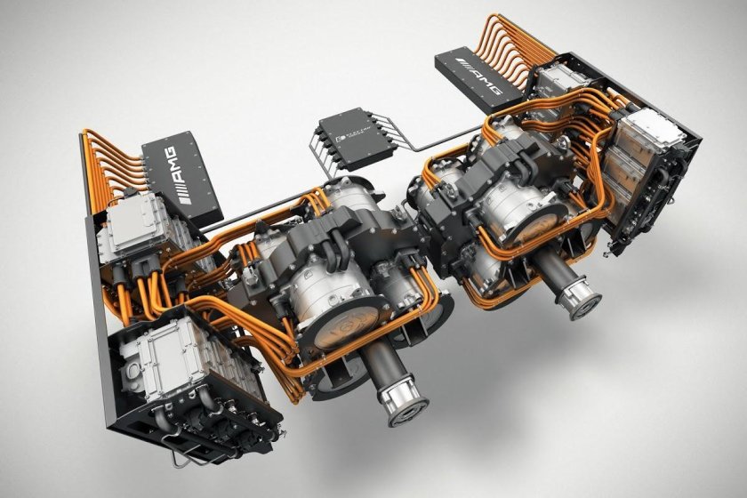 Катер cigarette AMG Electric Drive Concept