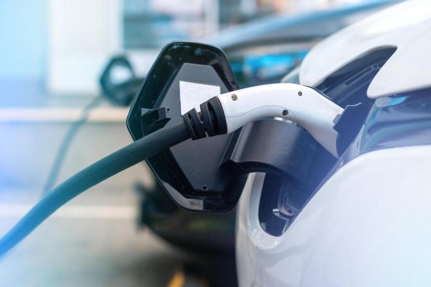 Зарядка для электромобиля