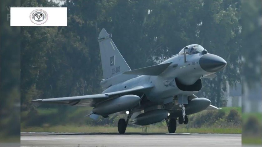 J-10 истребитель