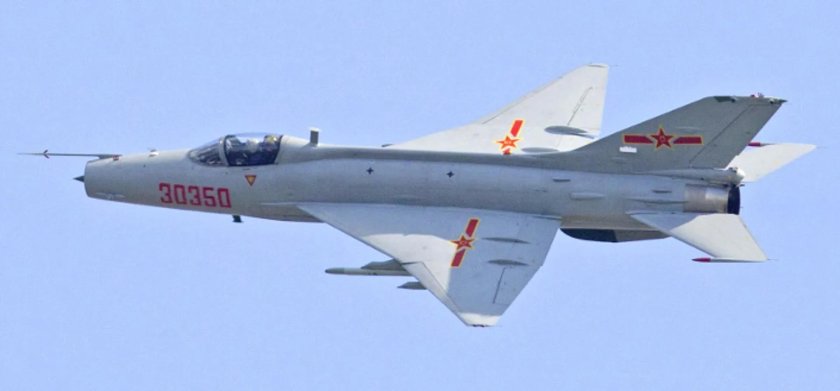 Chengdu j-7 истребитель
