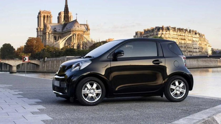 Toyota IQ 2009