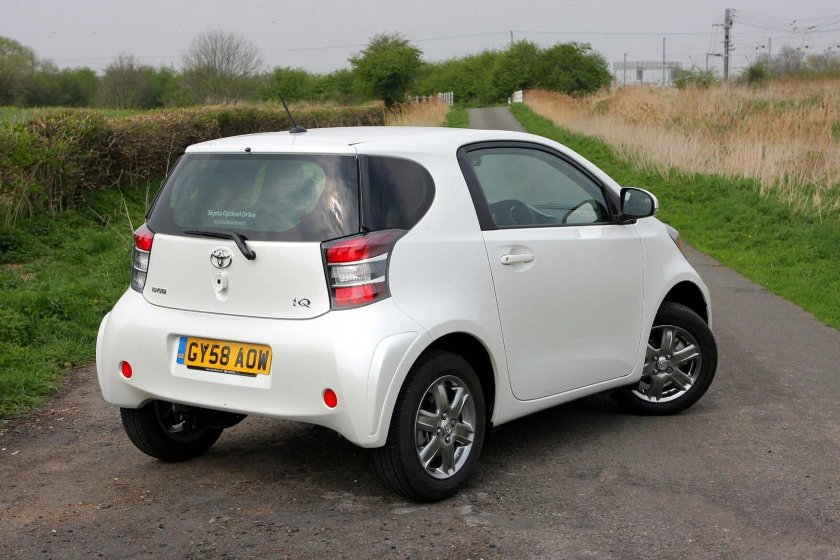 Toyota IQ 2009