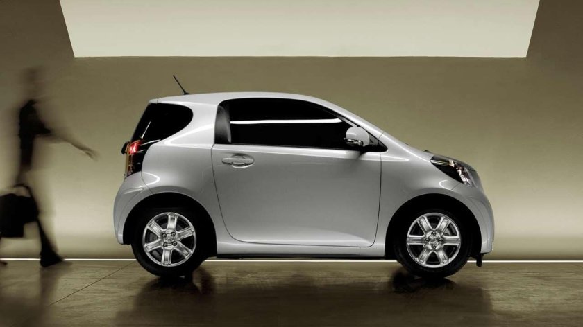 Toyota IQ 2009