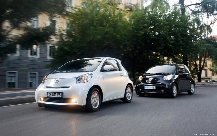 Toyota IQ 2009