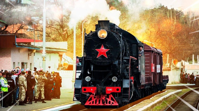 Машинист паровоза п-36