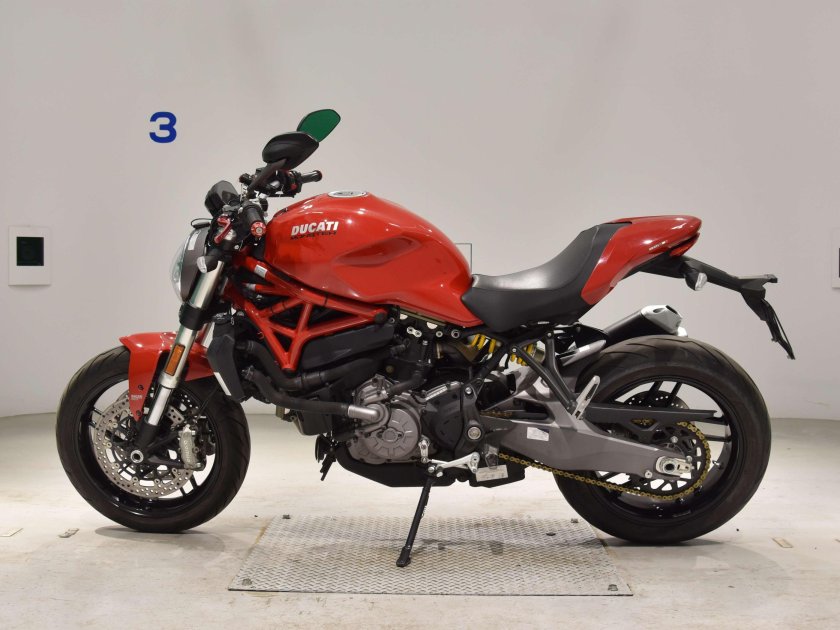 Ducati m821