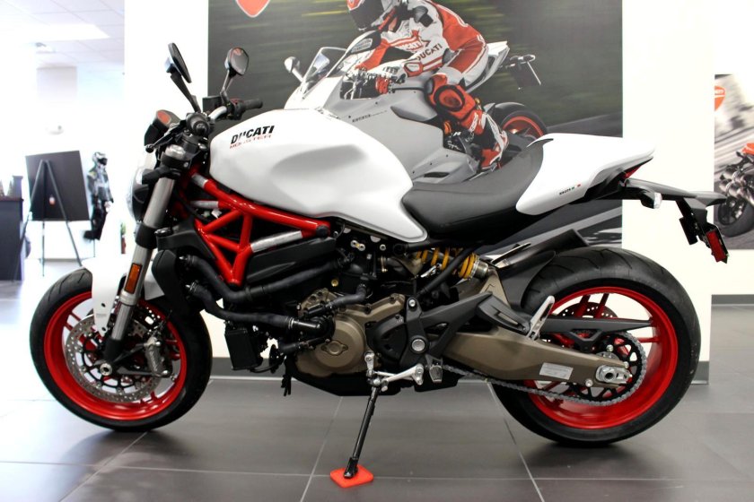 Ducati Monster 821