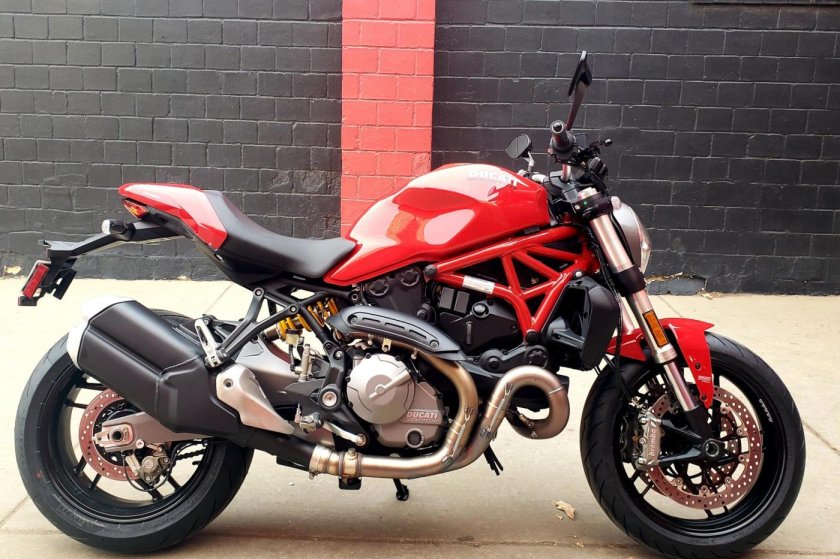 Ducati Monster 821